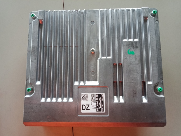 P. กล่องเครื่องยนต์รีโว้. 89666-OK760 Z. ห้องกระจก View 1