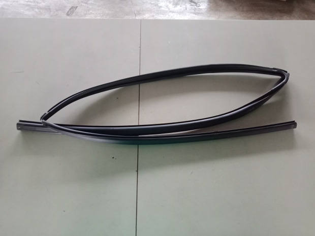 P. สักหราดร่องกระจกประตูหลังซ้ายอัลติส08  Z. K-2 View 1
