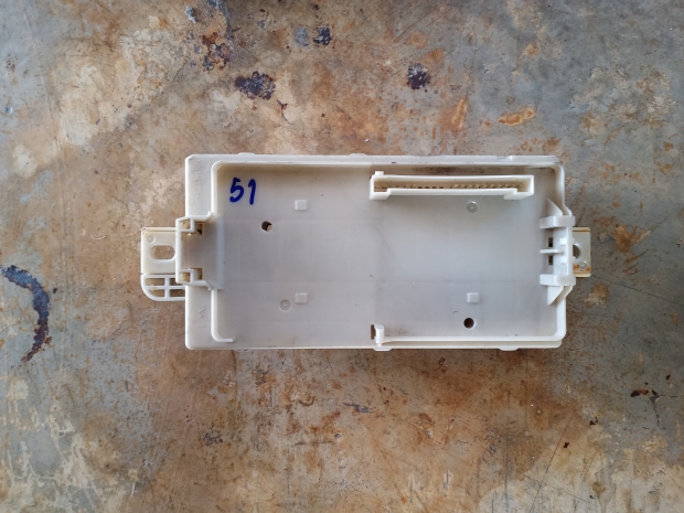 กล่องฟิวส์ในคอลโซลรับกล่องETAC  Z.O-1 K. View 1